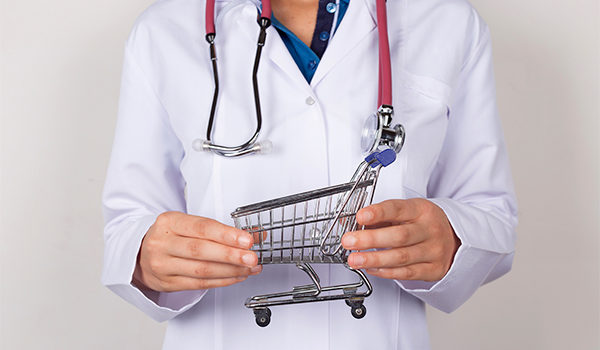 ACP Calls for Scope of Practice Limits on Retail Clinics