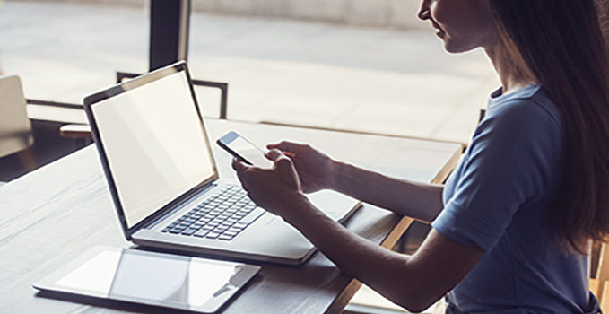 Beware of Digital Distractions in the Workplace