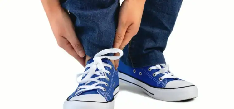 Progressive Ankle Pain in a 12-Year-Old Male: A Case Report of Osteomyelitis Progressive Ankle Pain in a 12-Year-Old Male: A Case Report of Osteomyelitis