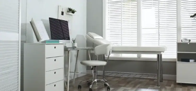 The Effect of Computer Use in the Exam Room on Patient Satisfaction in Urgent Care